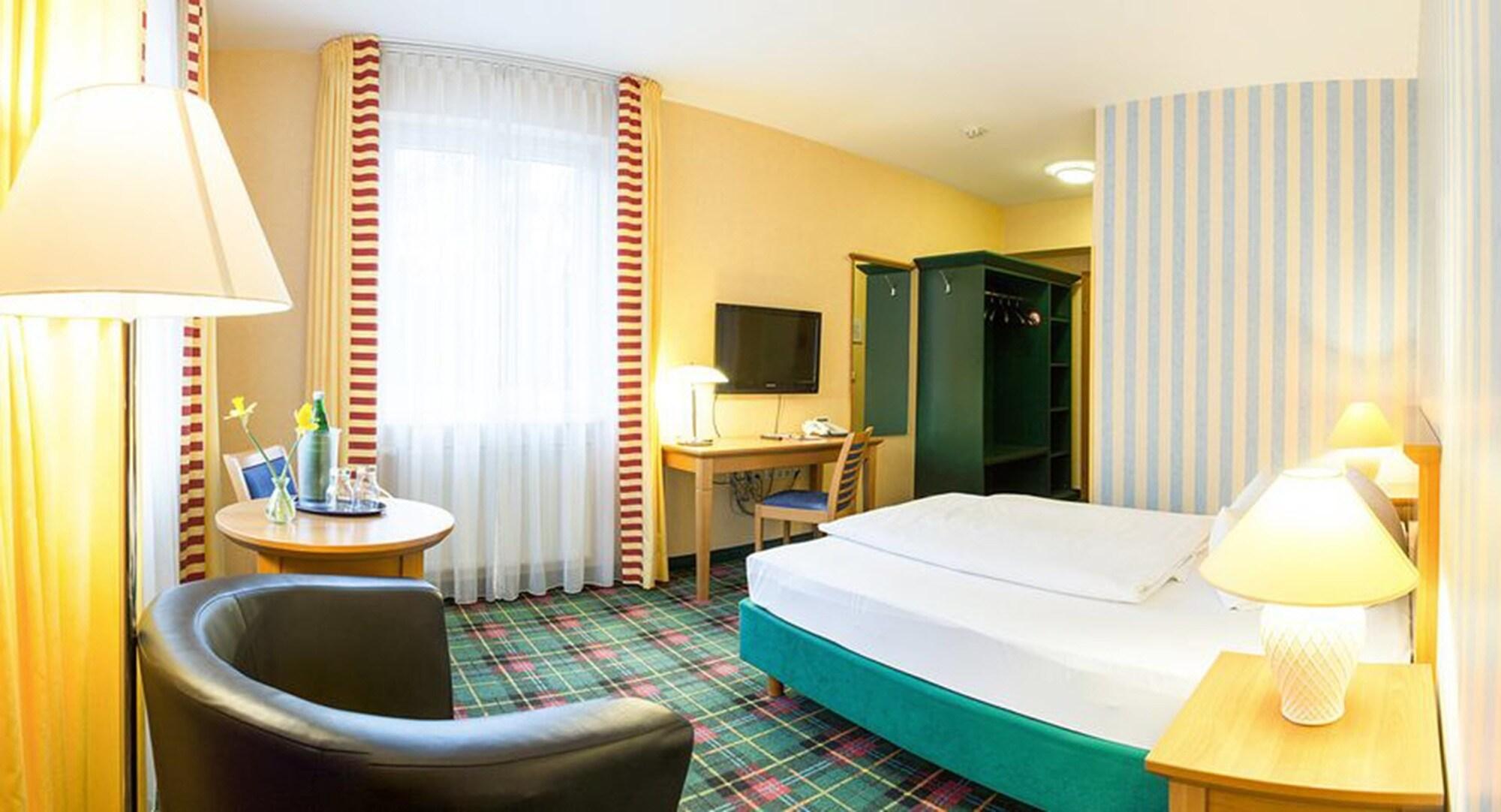 Gruenau Hotel เบอร์ลิน ภายนอก รูปภาพ