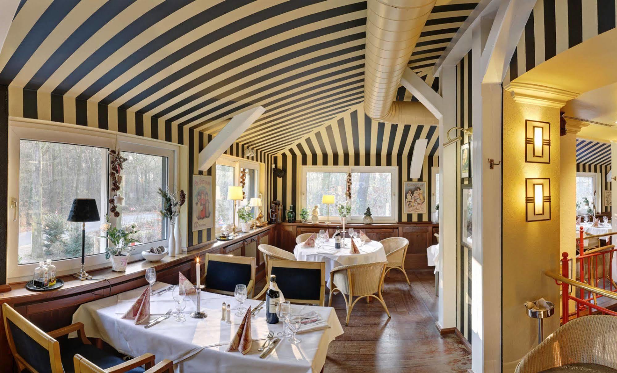 Gruenau Hotel เบอร์ลิน ภายนอก รูปภาพ